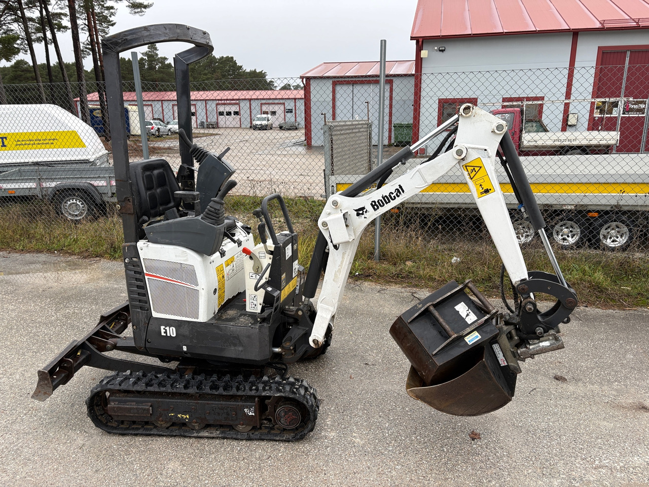 Bobcat E10 - Excavadora: foto 1 Bobcat E10 - Excavadora: foto 1