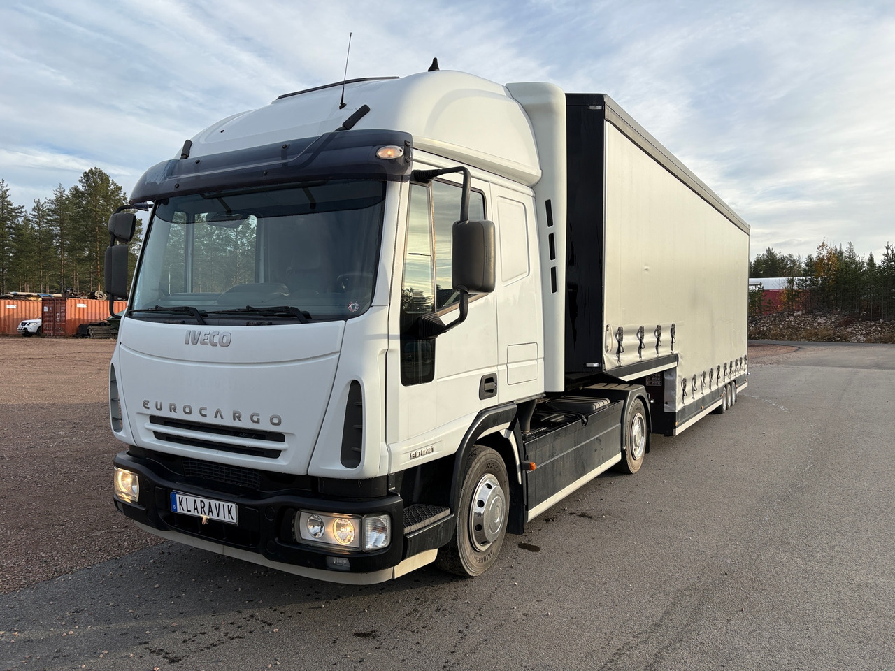 Iveco 80E21 - Camión: foto 1 Iveco 80E21 - Camión: foto 1