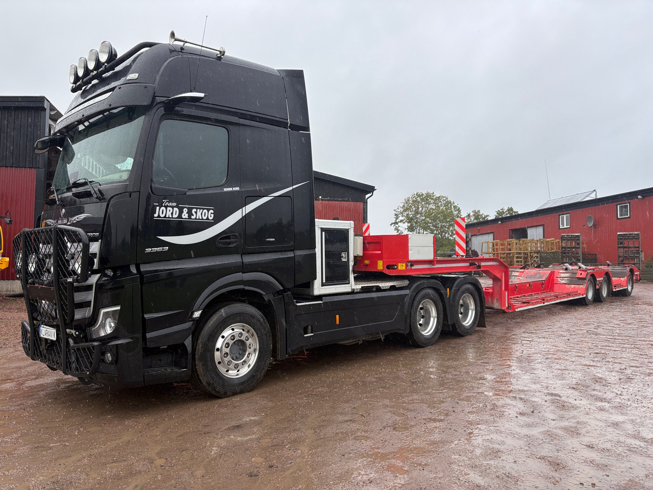 Mercedes-Benz 3353 6x4 Actros Giga Space - Camión: foto 1 Mercedes-Benz 3353 6x4 Actros Giga Space - Camión: foto 1