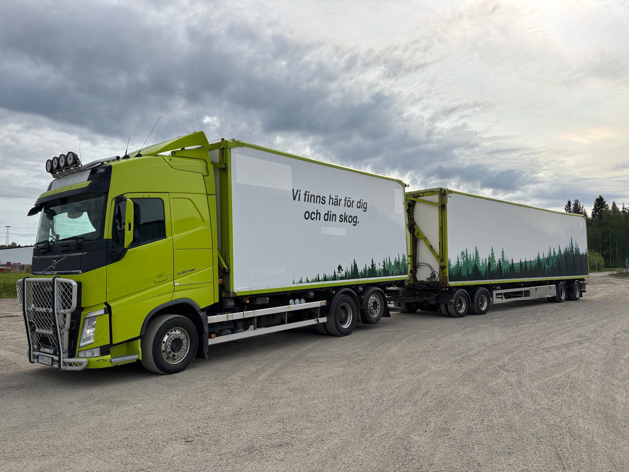 Volvo FM 13 - Camión: foto 1 Volvo FM 13 - Camión: foto 1
