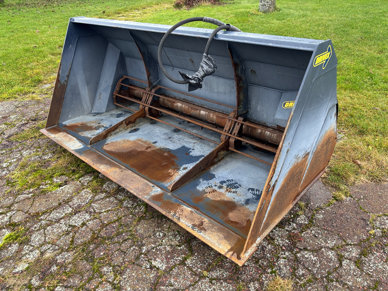 Drivex SS15 - Esparcidor de sal: foto 1 Drivex SS15 - Esparcidor de sal: foto 1