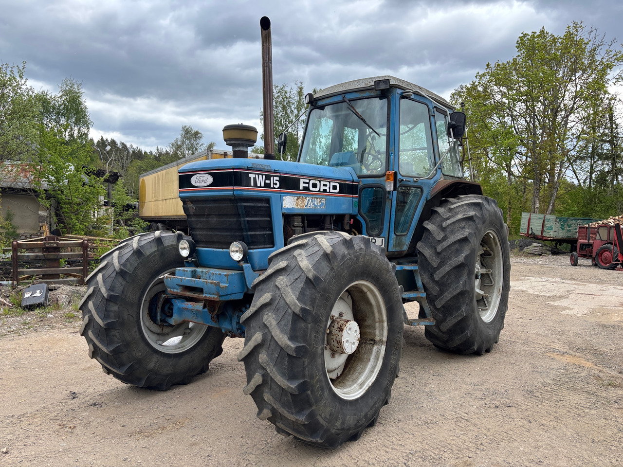 Ford TW-15 - Tractor: foto 1 Ford TW-15 - Tractor: foto 1