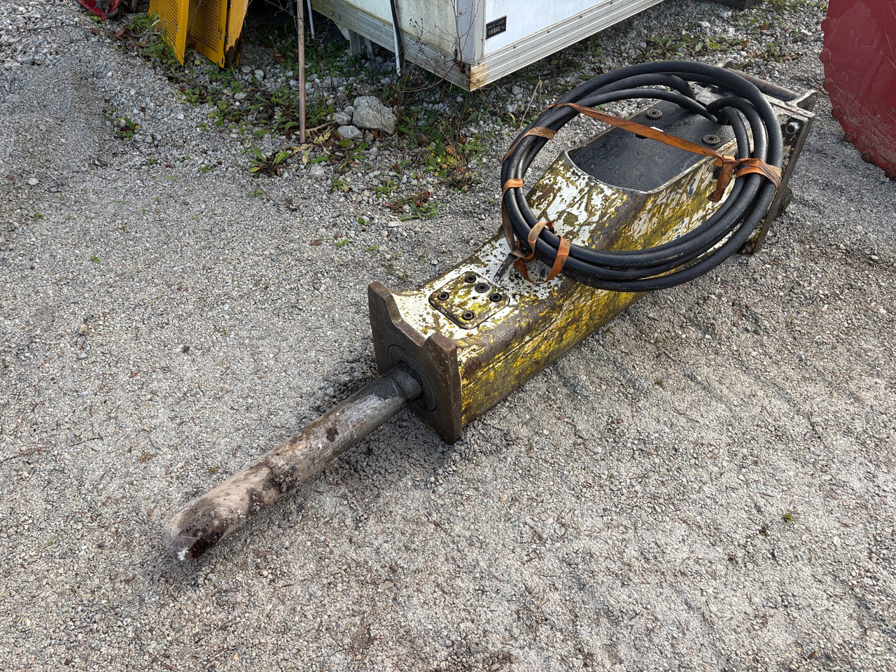 Furukawa F12 - Equipo de construcción: foto 1 Furukawa F12 - Equipo de construcción: foto 1