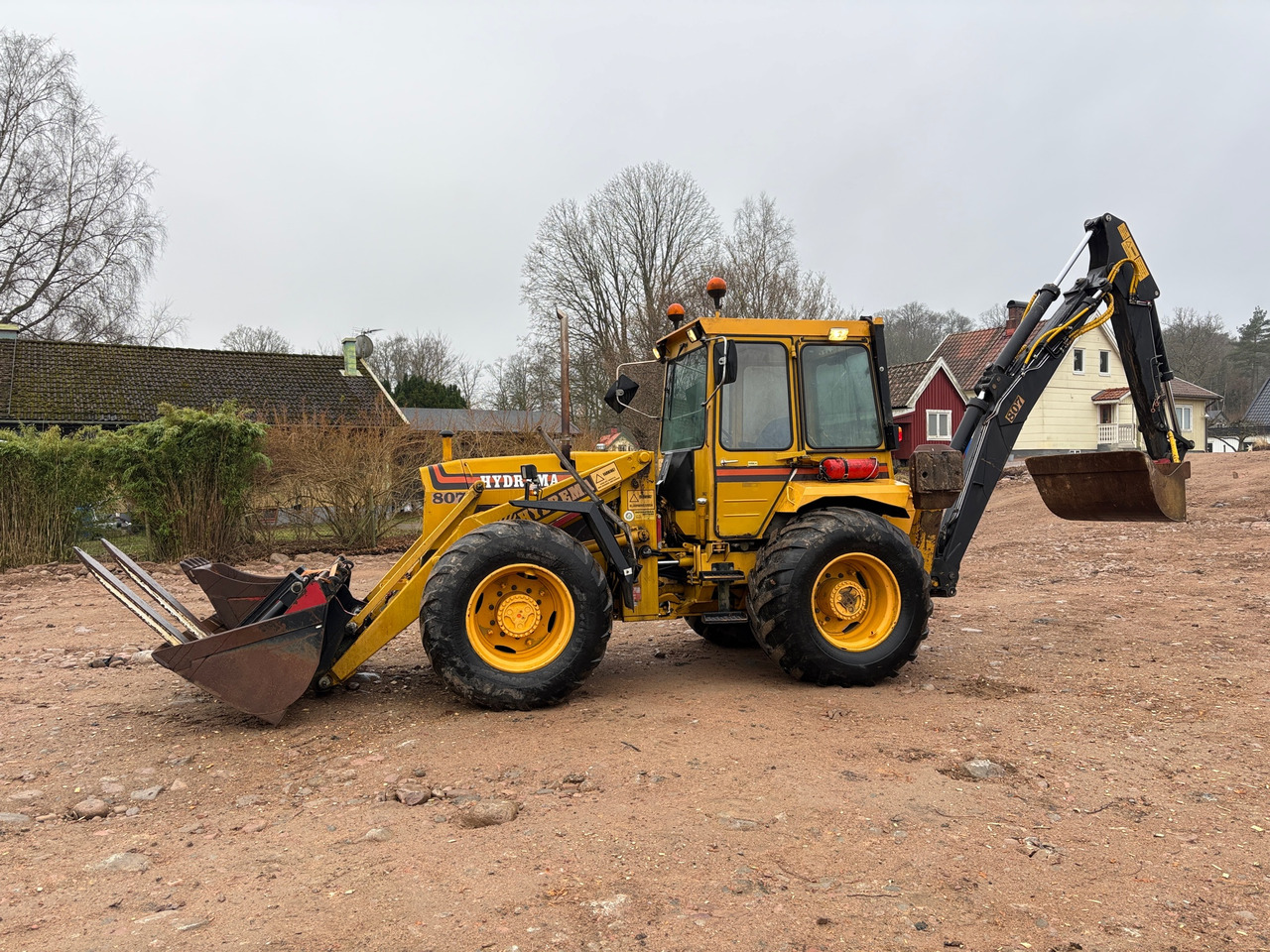 Hydrema 807S - Retroexcavadora: foto 1 Hydrema 807S - Retroexcavadora: foto 1