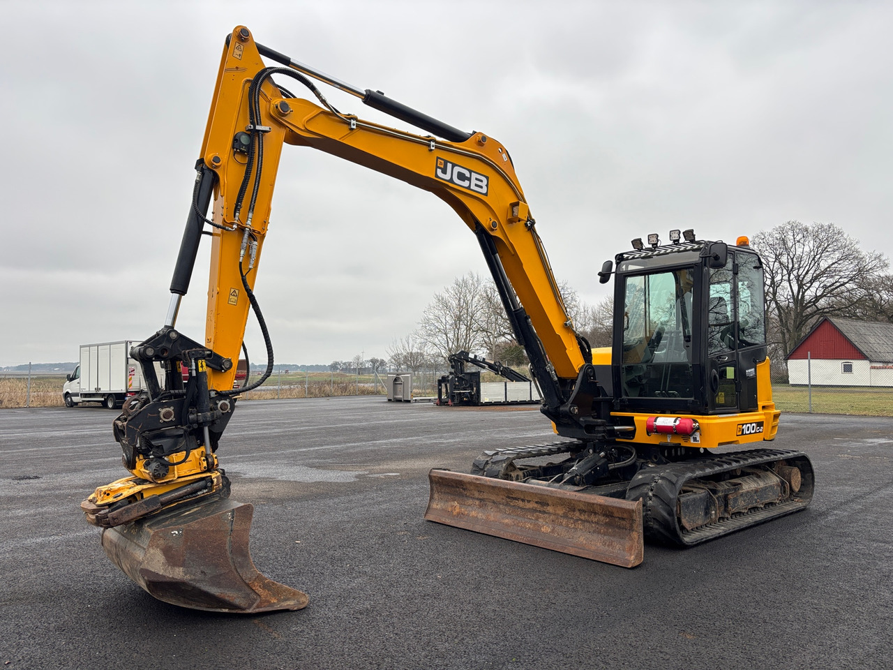 JCB 100C-2 - Miniexcavadora: foto 1 JCB 100C-2 - Miniexcavadora: foto 1