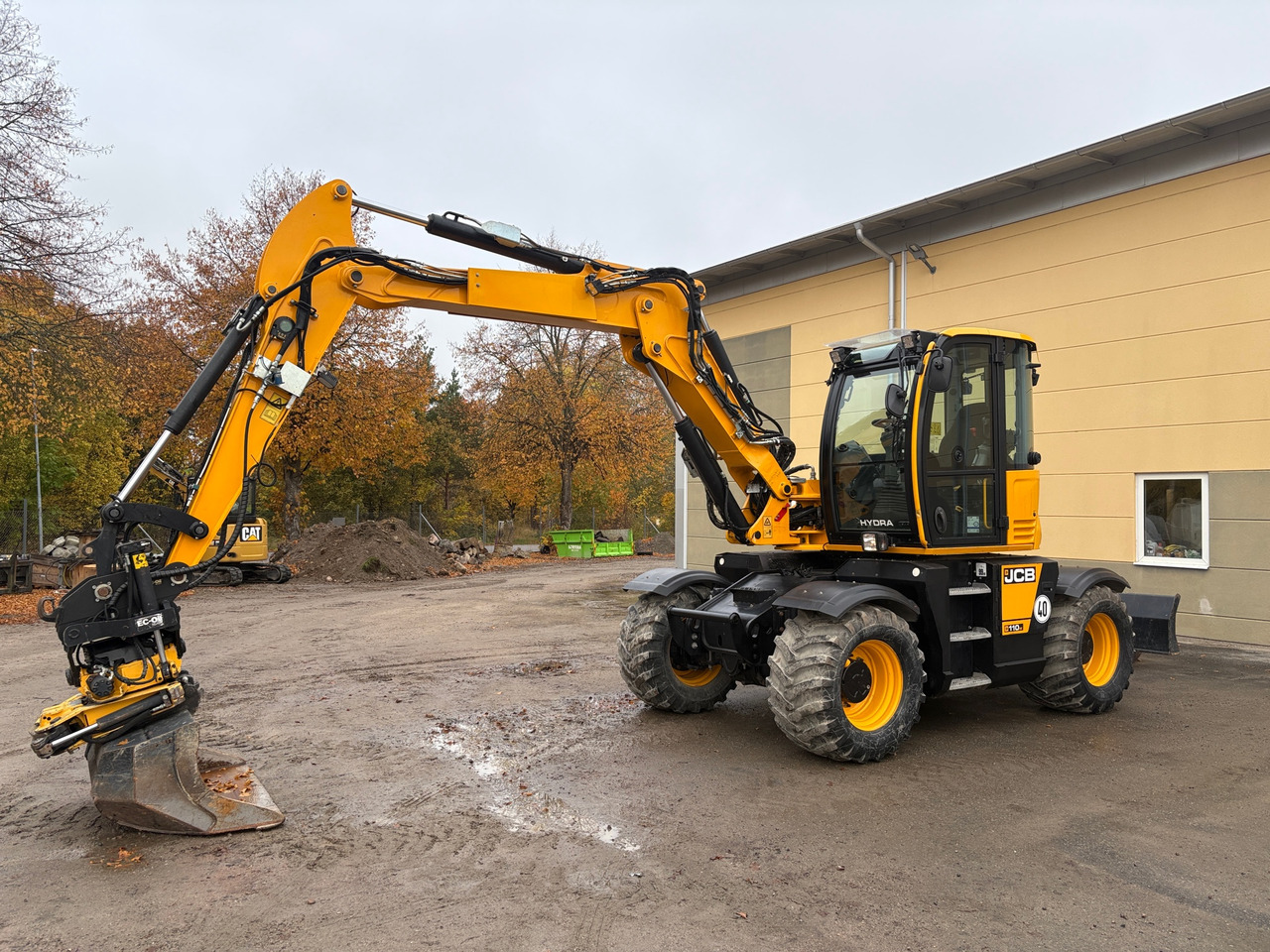 JCB HD110WT 4F - Excavadora: foto 1 JCB HD110WT 4F - Excavadora: foto 1