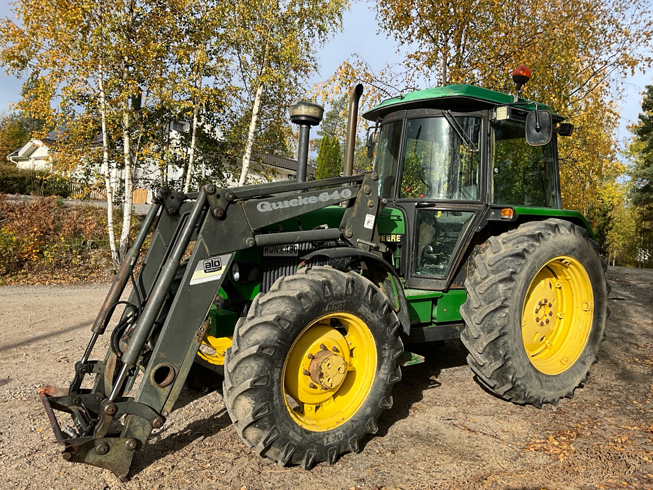 John Deere 2850 - Tractor: foto 1 John Deere 2850 - Tractor: foto 1