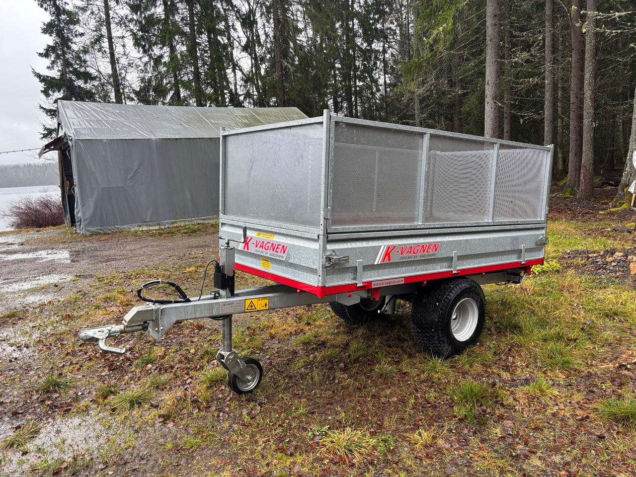 K-vagnen 1800T3 - Remolque volquete: foto 1 K-vagnen 1800T3 - Remolque volquete: foto 1