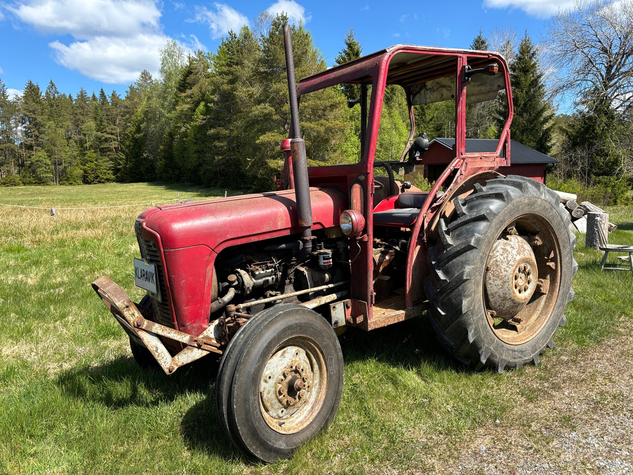 Massey Ferguson 35 - Tractor: foto 1 Massey Ferguson 35 - Tractor: foto 1