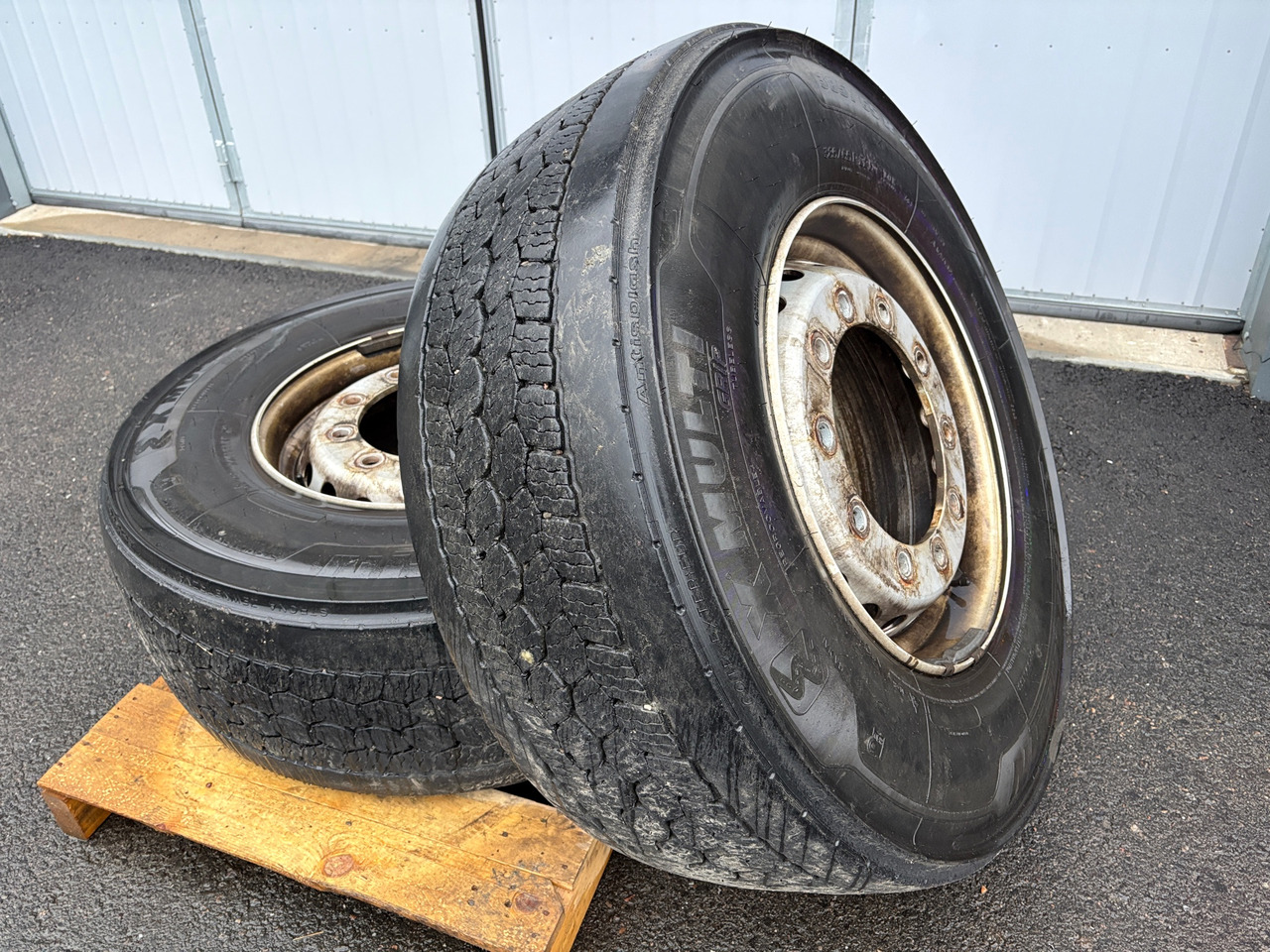 Michelin - Rueda completa para Camión: foto 1 Michelin - Rueda completa para Camión: foto 1