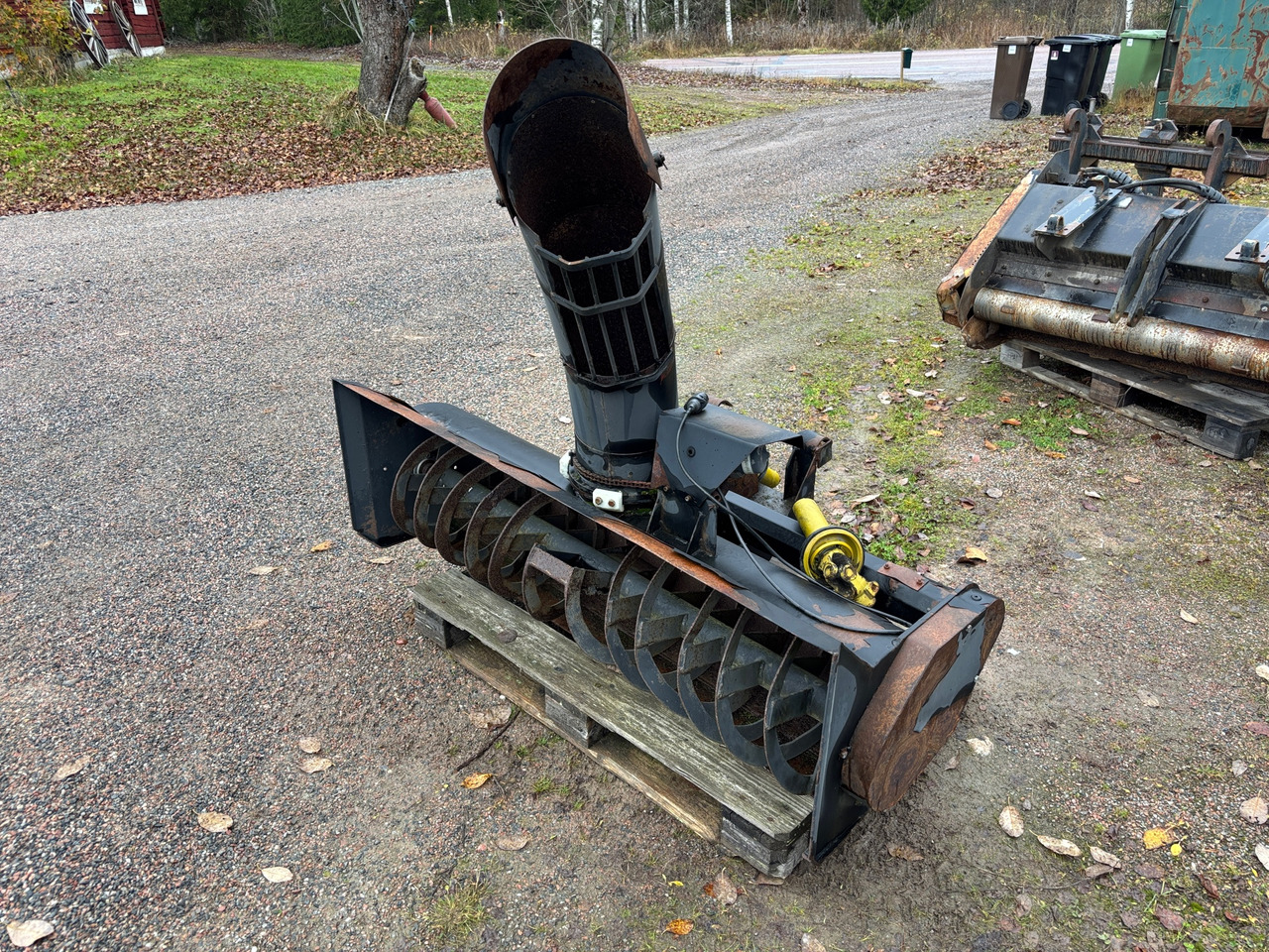 Nymek SB 1500 - Soplador de nieve: foto 1 Nymek SB 1500 - Soplador de nieve: foto 1