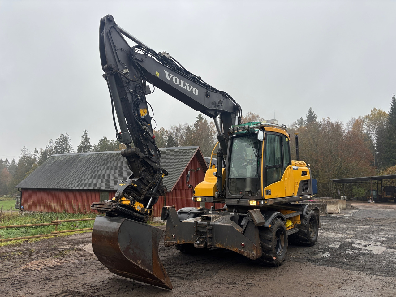 Volvo EW160D - Excavadora: foto 1 Volvo EW160D - Excavadora: foto 1