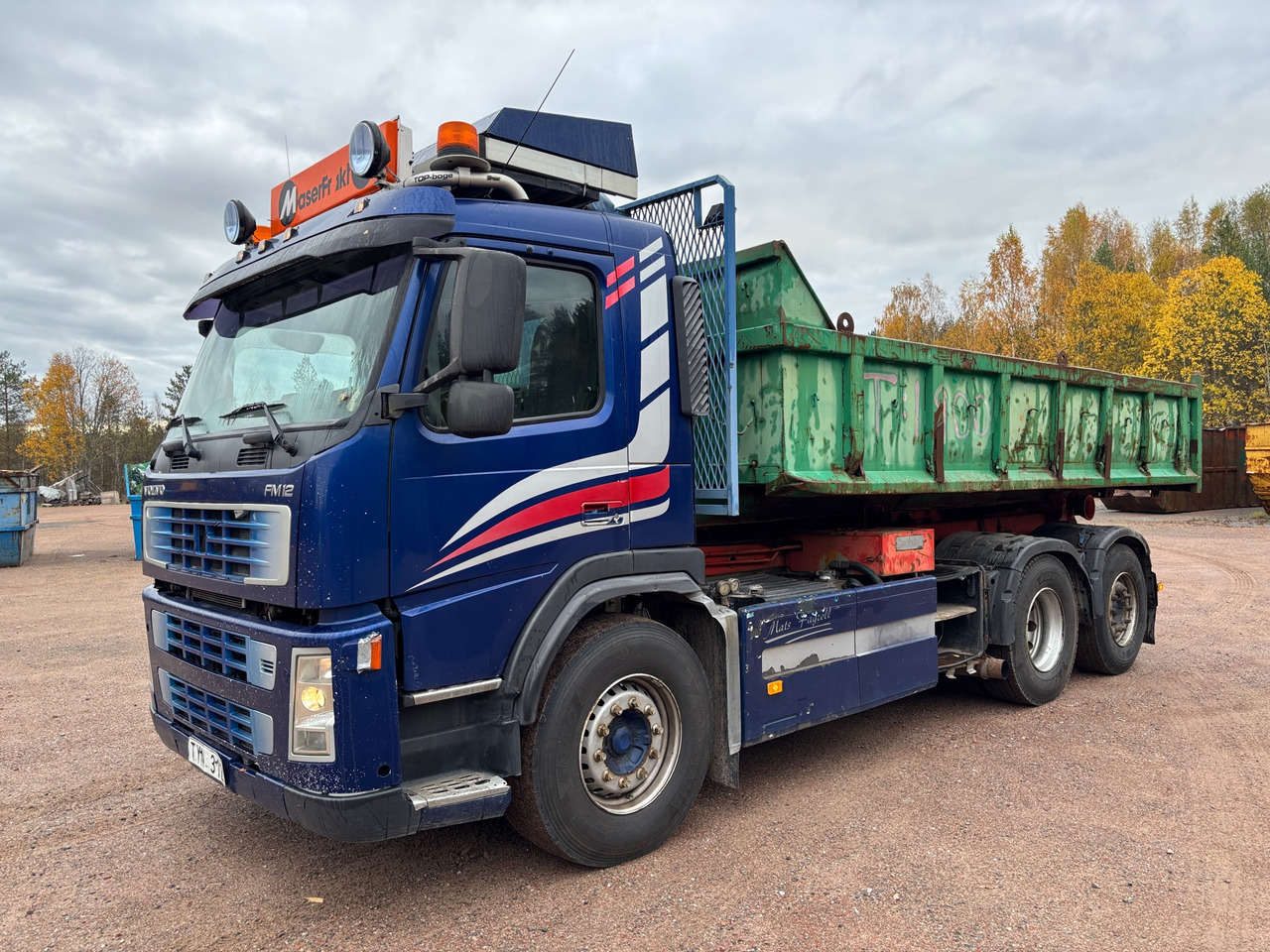 Volvo FM12 420 6x2 - Camión multibasculante: foto 1 Volvo FM12 420 6x2 - Camión multibasculante: foto 1