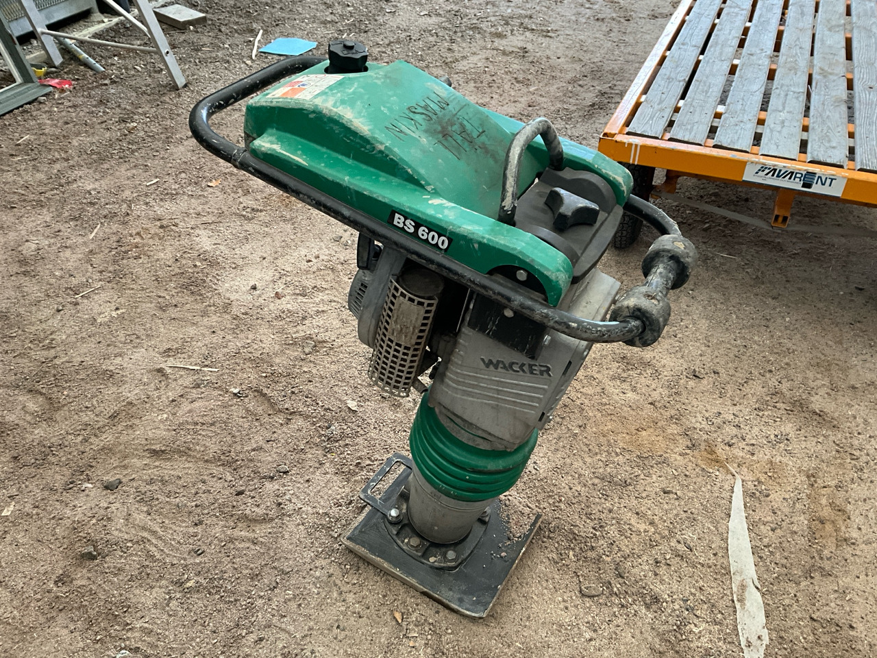 Wacker BS600 - Plancha reversible: foto 1 Wacker BS600 - Plancha reversible: foto 1