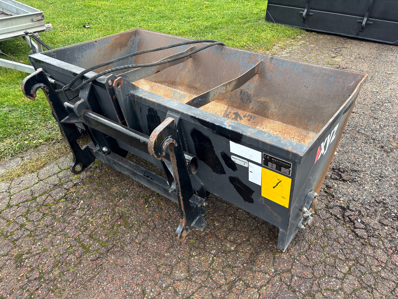 Xyz - Esparcidor de sal: foto 1 Xyz - Esparcidor de sal: foto 1