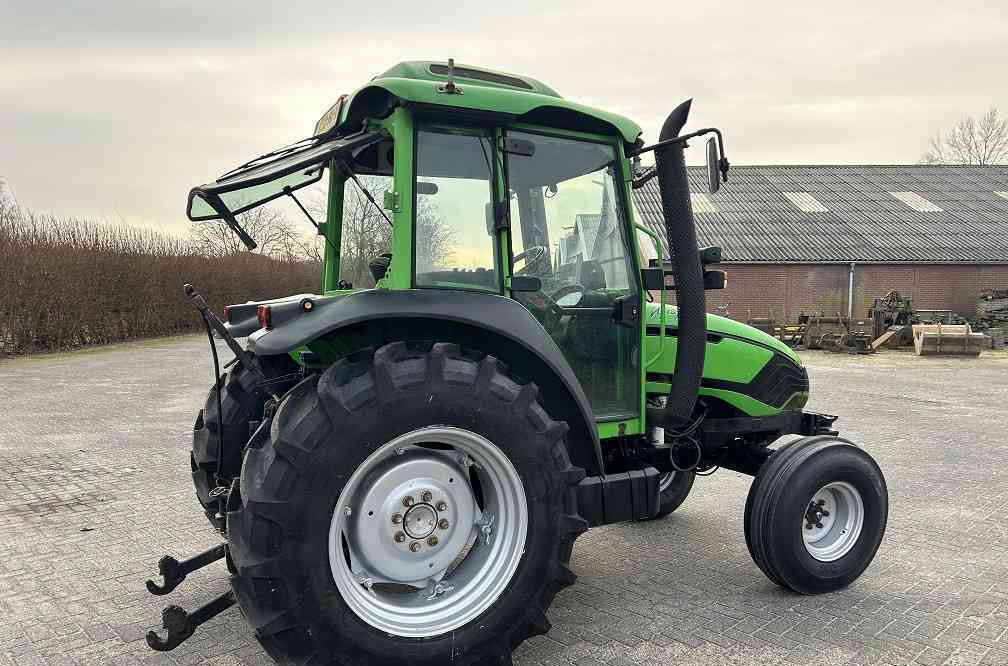 Deutz Agroplus 75 - Tractor: foto 3 Deutz Agroplus 75 - Tractor: foto 3