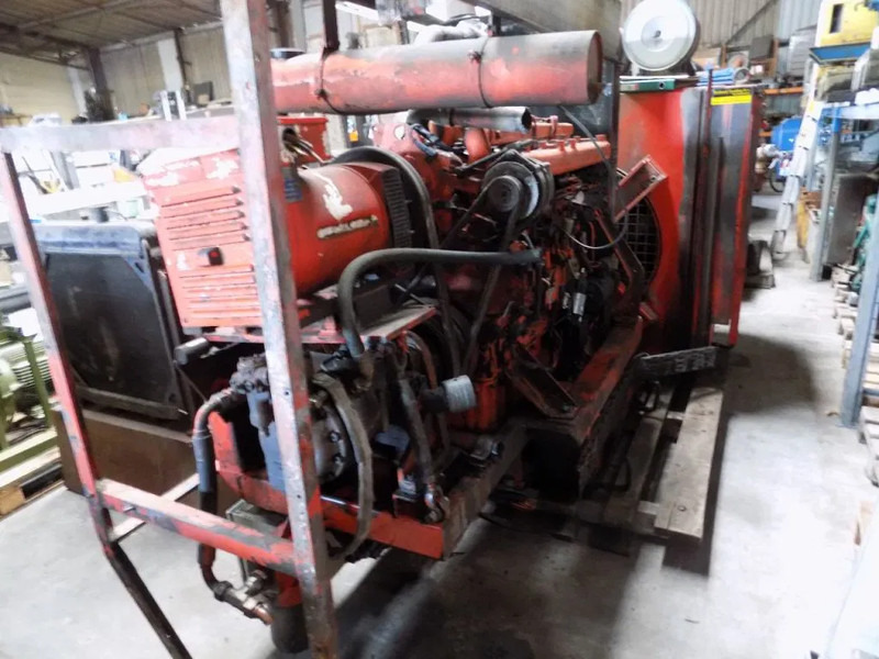 Scania 6 cillinder DS-9 compressor 20 bar en aggregaat 15 kva - Compresor de aire: foto 5 Scania 6 cillinder DS-9 compressor 20 bar en aggregaat 15 kva - Compresor de aire: foto 5