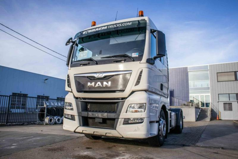 MAN TGX 18.440 XLX BLS + INTARDER - Cabeza tractora: foto 2 MAN TGX 18.440 XLX BLS + INTARDER - Cabeza tractora: foto 2