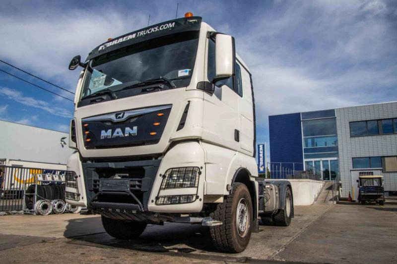 MAN TGX 18.500 XL BLS+INTARDER+BIG AXLE+HYDR. - Cabeza tractora: foto 1 MAN TGX 18.500 XL BLS+INTARDER+BIG AXLE+HYDR. - Cabeza tractora: foto 1