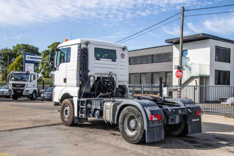 MAN TGX 18.500 XL BLS+INTARDER+BIG AXLE+HYDR. - Cabeza tractora: foto 5 MAN TGX 18.500 XL BLS+INTARDER+BIG AXLE+HYDR. - Cabeza tractora: foto 5