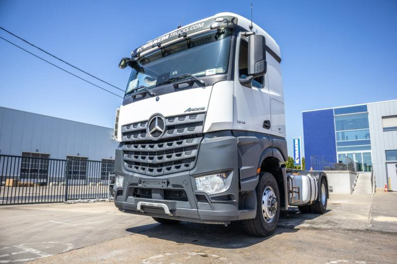 Mercedes AROCS 1845 HAD - 4X4 + HYDR. - Cabeza tractora: foto 1 Mercedes AROCS 1845 HAD - 4X4 + HYDR. - Cabeza tractora: foto 1