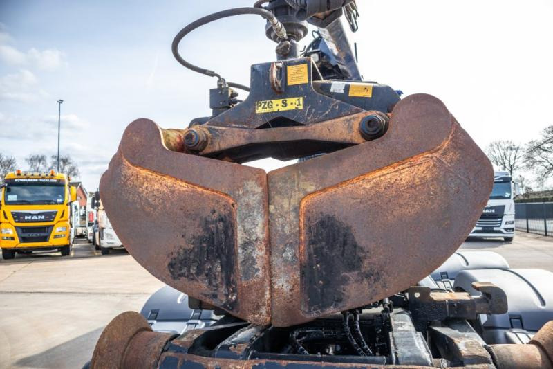 Camión multibasculante, Camión grúa MAN TGX 25.440 LL - HIAB 122 PRO: foto 6 Camión multibasculante, Camión grúa MAN TGX 25.440 LL - HIAB 122 PRO: foto 6