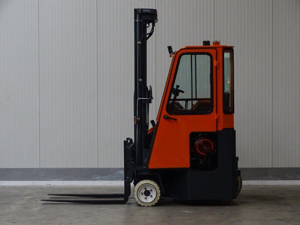 Combilift C2500CB - TRIPLEX - Carretilla de 4 vías: foto 4 Combilift C2500CB - TRIPLEX - Carretilla de 4 vías: foto 4