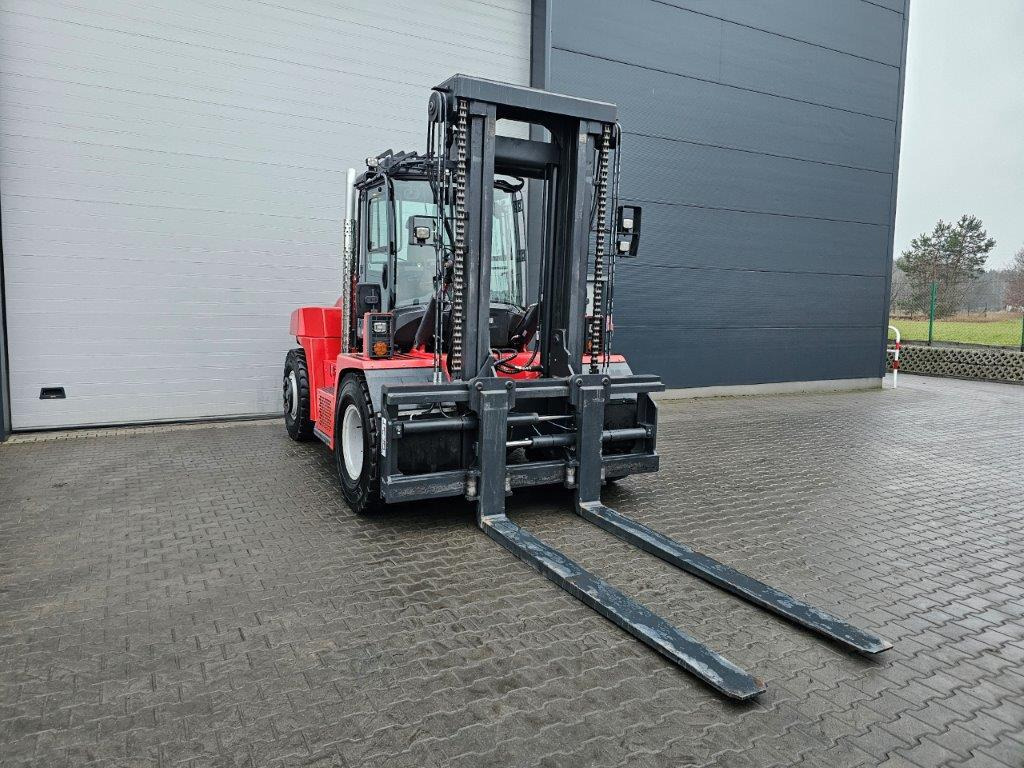 Kalmar DCG120-6 - Carretilla elevadora diésel: foto 5 Kalmar DCG120-6 - Carretilla elevadora diésel: foto 5