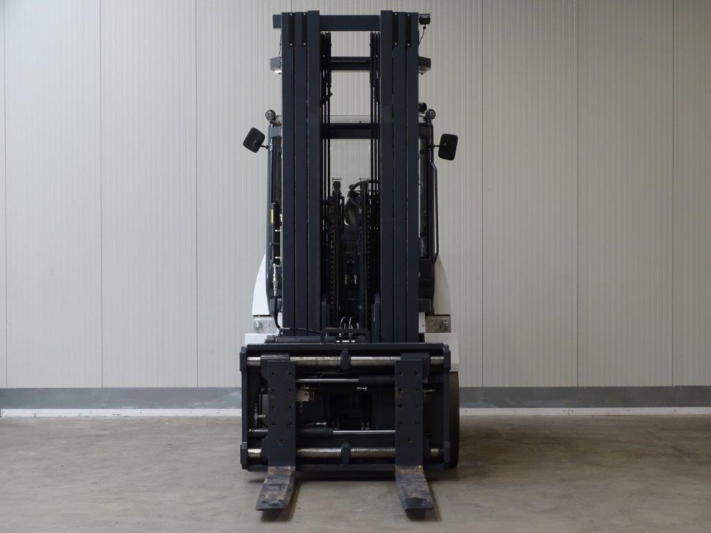 Montini MR10 - TRIPLEX - DEMO - Carretilla elevadora eléctrica: foto 4 Montini MR10 - TRIPLEX - DEMO - Carretilla elevadora eléctrica: foto 4