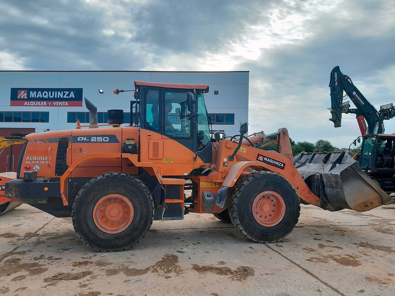 DOOSAN DL250-3 - Cargadora de ruedas: foto 5 DOOSAN DL250-3 - Cargadora de ruedas: foto 5