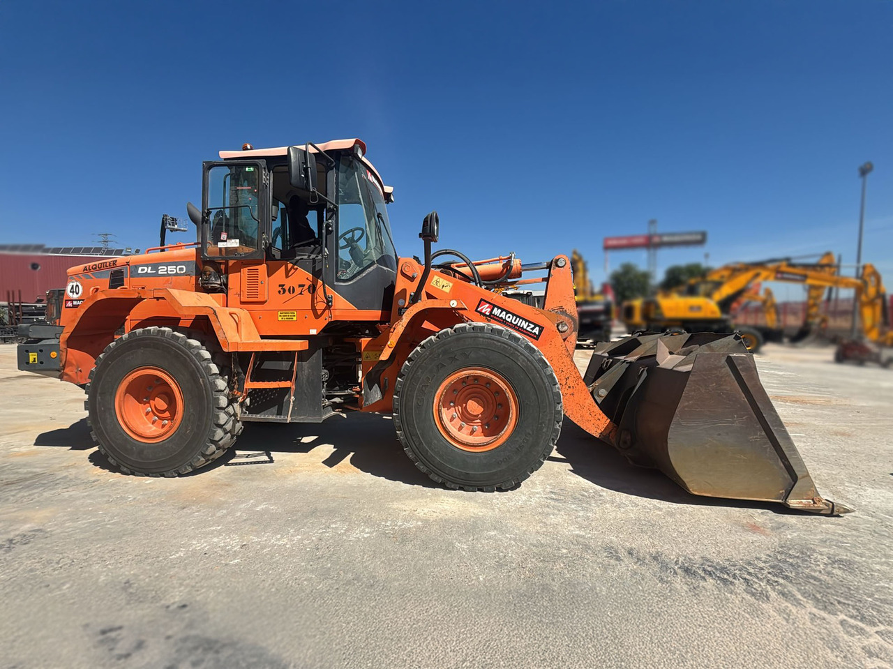 DOOSAN DL250-3 - Cargadora de ruedas: foto 1 DOOSAN DL250-3 - Cargadora de ruedas: foto 1