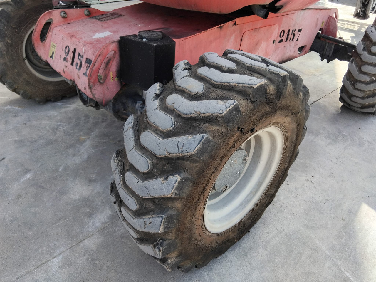 Leasing de  MANITOU 160ATJ EJE OSCILANTE MANITOU 160ATJ EJE OSCILANTE: foto 14