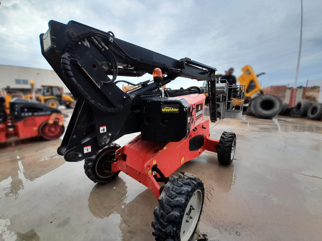 MANITOU MAN GO 12 - Plataforma articulada: foto 5 MANITOU MAN GO 12 - Plataforma articulada: foto 5