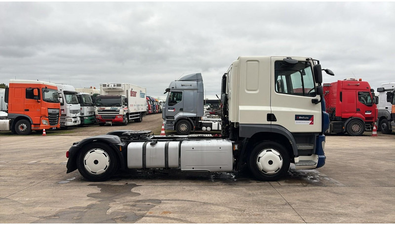 DAF CF 440 (CLEAN TRUCK / TRES PROPRE / BONNE ETAT / GOOD CONDITION) - Cabeza tractora: foto 3 DAF CF 440 (CLEAN TRUCK / TRES PROPRE / BONNE ETAT / GOOD CONDITION) - Cabeza tractora: foto 3