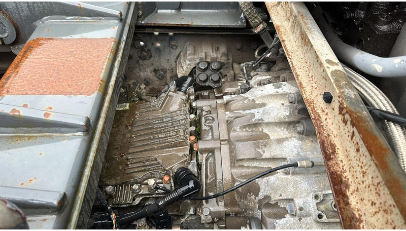 Cabeza tractora DAF CF 85.410 (BELGIAN TRUCK / HOOK / 10 TYRES): foto 15 Cabeza tractora DAF CF 85.410 (BELGIAN TRUCK / HOOK / 10 TYRES): foto 15