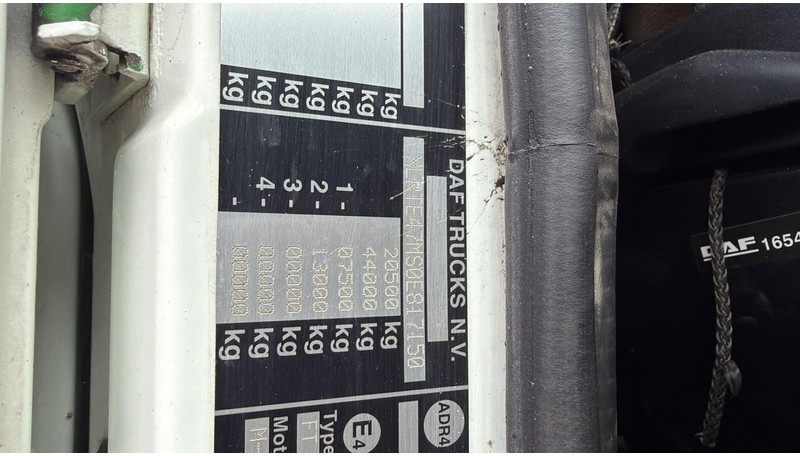 Cabeza tractora DAF XF 105.410 (BOITE MANUELLE / MANUAL GEARBOX): foto 17 Cabeza tractora DAF XF 105.410 (BOITE MANUELLE / MANUAL GEARBOX): foto 17