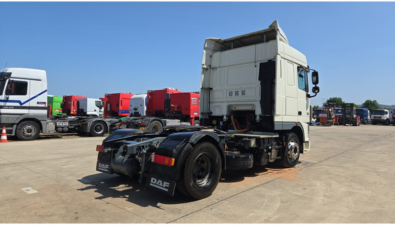 DAF XF 105.460 (BOITE MANUELLE / MANUAL GEARBOX / PROPRE) - Cabeza tractora: foto 5 DAF XF 105.460 (BOITE MANUELLE / MANUAL GEARBOX / PROPRE) - Cabeza tractora: foto 5
