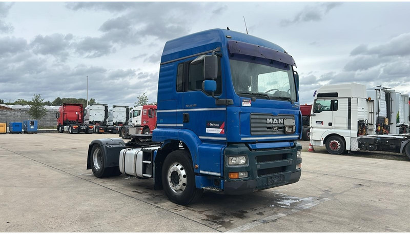 MAN TGA 18.390 (RETARDER / GOOD CONDITION) - Cabeza tractora: foto 2 MAN TGA 18.390 (RETARDER / GOOD CONDITION) - Cabeza tractora: foto 2