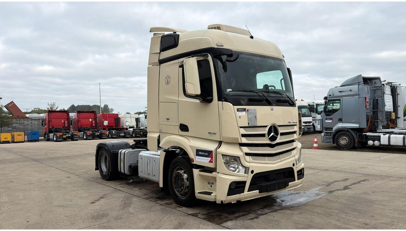 Mercedes-Benz Actros 1845 (PTO / PERFECT CONDITION / POMPE HYDRAULIQUE) - Cabeza tractora: foto 2 Mercedes-Benz Actros 1845 (PTO / PERFECT CONDITION / POMPE HYDRAULIQUE) - Cabeza tractora: foto 2
