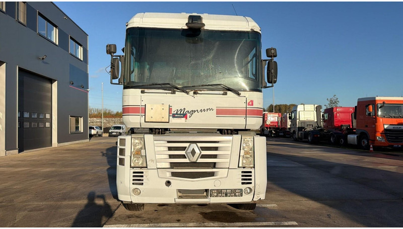 Renault MAGNUM 460 (BONNE ETAT / GOOD CONDITION) - Cabeza tractora: foto 2 Renault MAGNUM 460 (BONNE ETAT / GOOD CONDITION) - Cabeza tractora: foto 2