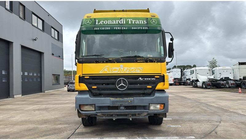 Mercedes-Benz ACTROS 2640 (EPS / LAMES / GRAND PONT / 6X4 / 3 PEDALES) - Camión volquete: foto 2 Mercedes-Benz ACTROS 2640 (EPS / LAMES / GRAND PONT / 6X4 / 3 PEDALES) - Camión volquete: foto 2