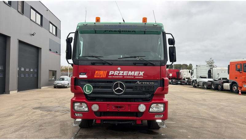 Mercedes-Benz Actros 2644 (EPS / GRAND PONT / 3 PEDALES / V6 / PARFAIT ETAT / MP2) - Camión caja abierta: foto 2 Mercedes-Benz Actros 2644 (EPS / GRAND PONT / 3 PEDALES / V6 / PARFAIT ETAT / MP2) - Camión caja abierta: foto 2