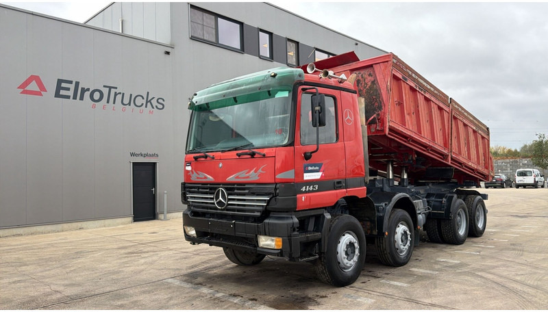 Mercedes-Benz Actros 4143 (GRAND PONT / BOITE MANUELLE / LAMES / 8X4 / STEEL SUSP.) - Camión volquete: foto 1 Mercedes-Benz Actros 4143 (GRAND PONT / BOITE MANUELLE / LAMES / 8X4 / STEEL SUSP.) - Camión volquete: foto 1