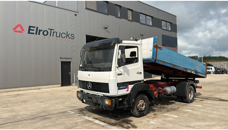 Mercedes-Benz SK 809 (POMPE MANUELLE / MANUAL PUMP / HELPER / AUXILAIRY / SPER / STEEL SUSP.) - Camión volquete: foto 1 Mercedes-Benz SK 809 (POMPE MANUELLE / MANUAL PUMP / HELPER / AUXILAIRY / SPER / STEEL SUSP.) - Camión volquete: foto 1