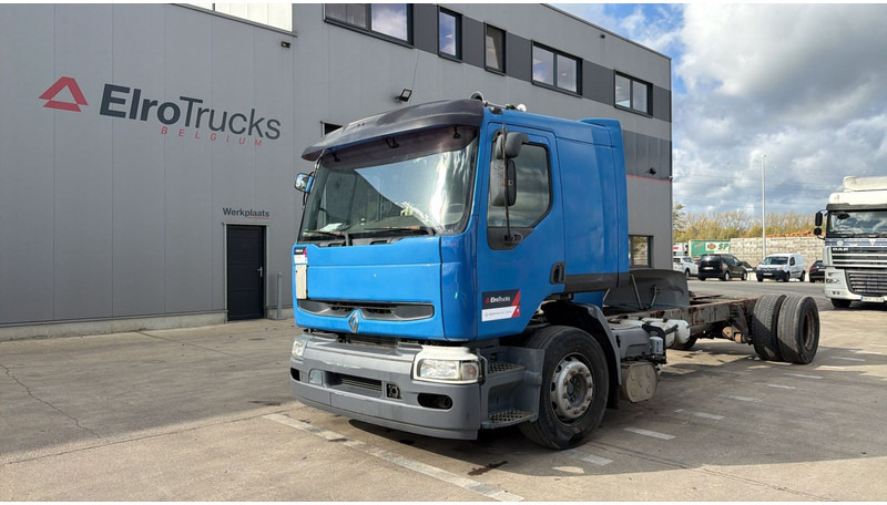 Renault Premium 320 (BOITE MANUELLE / MANUAL GEARBOX) - Camión chasis: foto 1 Renault Premium 320 (BOITE MANUELLE / MANUAL GEARBOX) - Camión chasis: foto 1