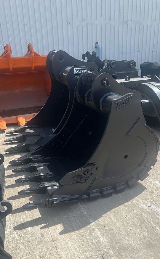 Hyundai HX225 Heavy Duty Bucket - Cazo para excavadora: foto 2 Hyundai HX225 Heavy Duty Bucket - Cazo para excavadora: foto 2