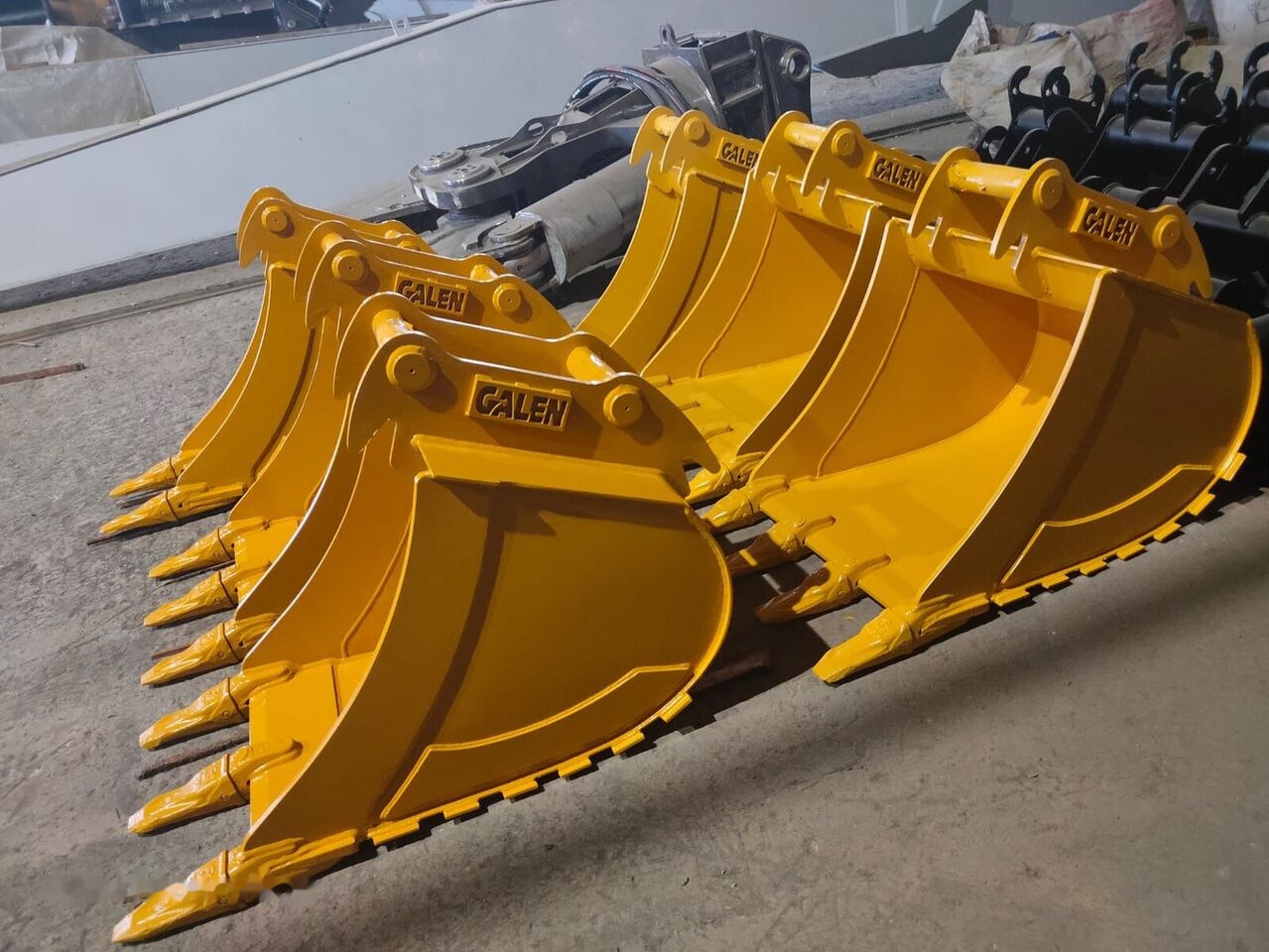 Komatsu PC45 - Cazo para excavadora: foto 3 Komatsu PC45 - Cazo para excavadora: foto 3