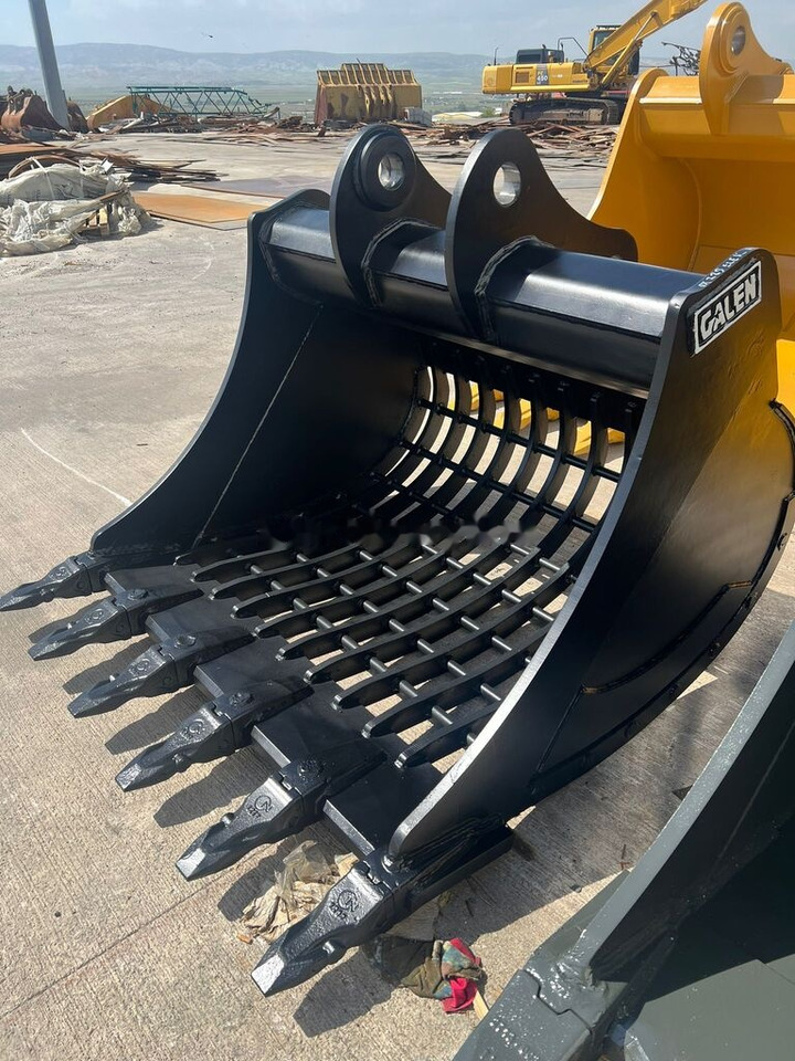 Volvo EC220 Skeleton Bucket - Cuchara para clasificación: foto 3 Volvo EC220 Skeleton Bucket - Cuchara para clasificación: foto 3