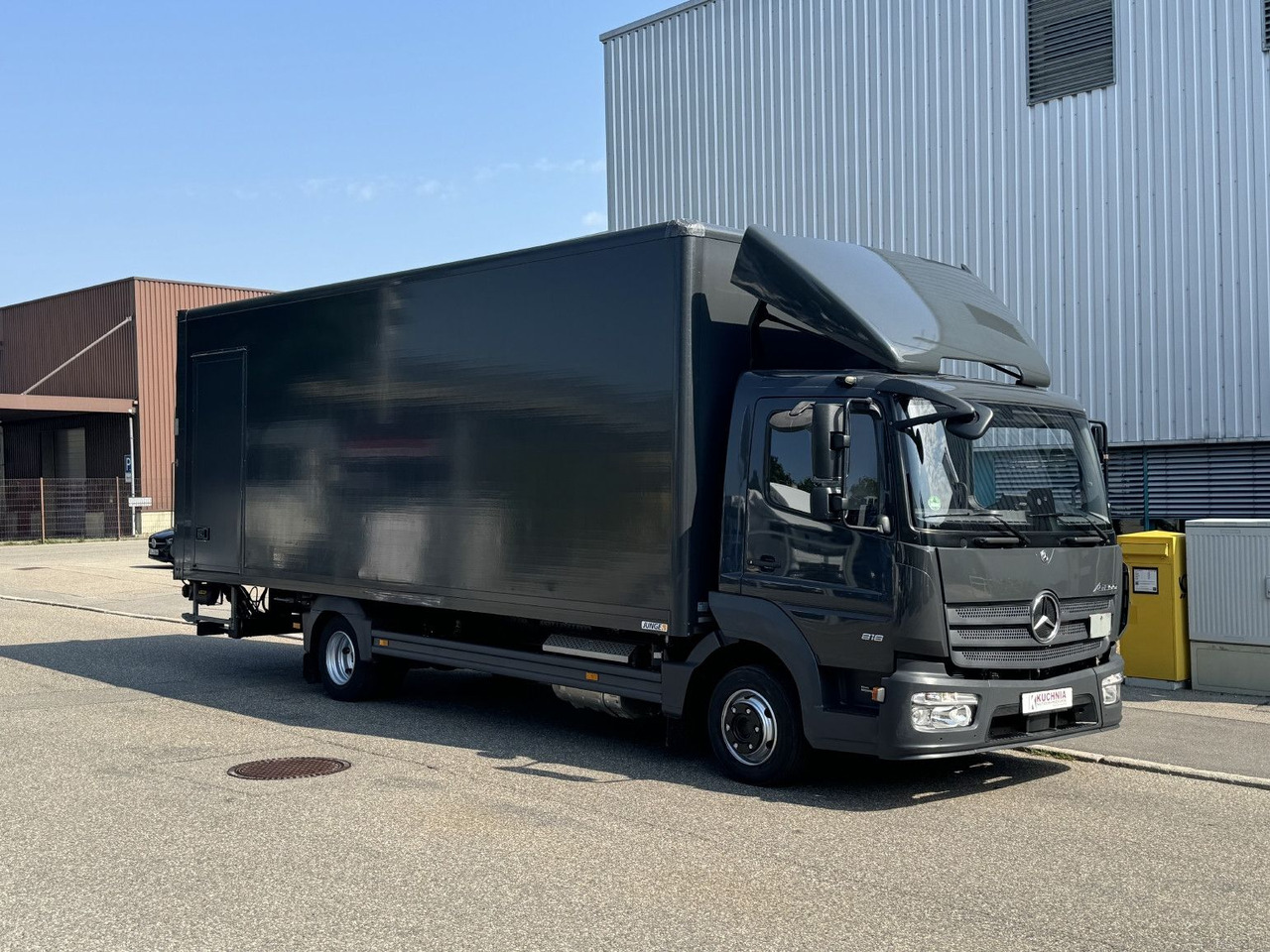 Mercedes-Benz Atego 818L Koffer 7,3m LBW Klima Automatik - Furgoneta caja cerrada: foto 3 Mercedes-Benz Atego 818L Koffer 7,3m LBW Klima Automatik - Furgoneta caja cerrada: foto 3