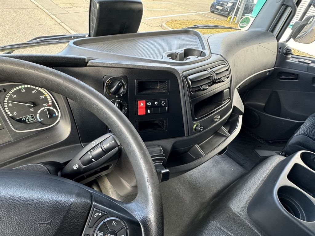 Leasing de Mercedes-Benz Atego 823L Pritsche 7,2m LBW Klima Automatik  Mercedes-Benz Atego 823L Pritsche 7,2m LBW Klima Automatik: foto 17